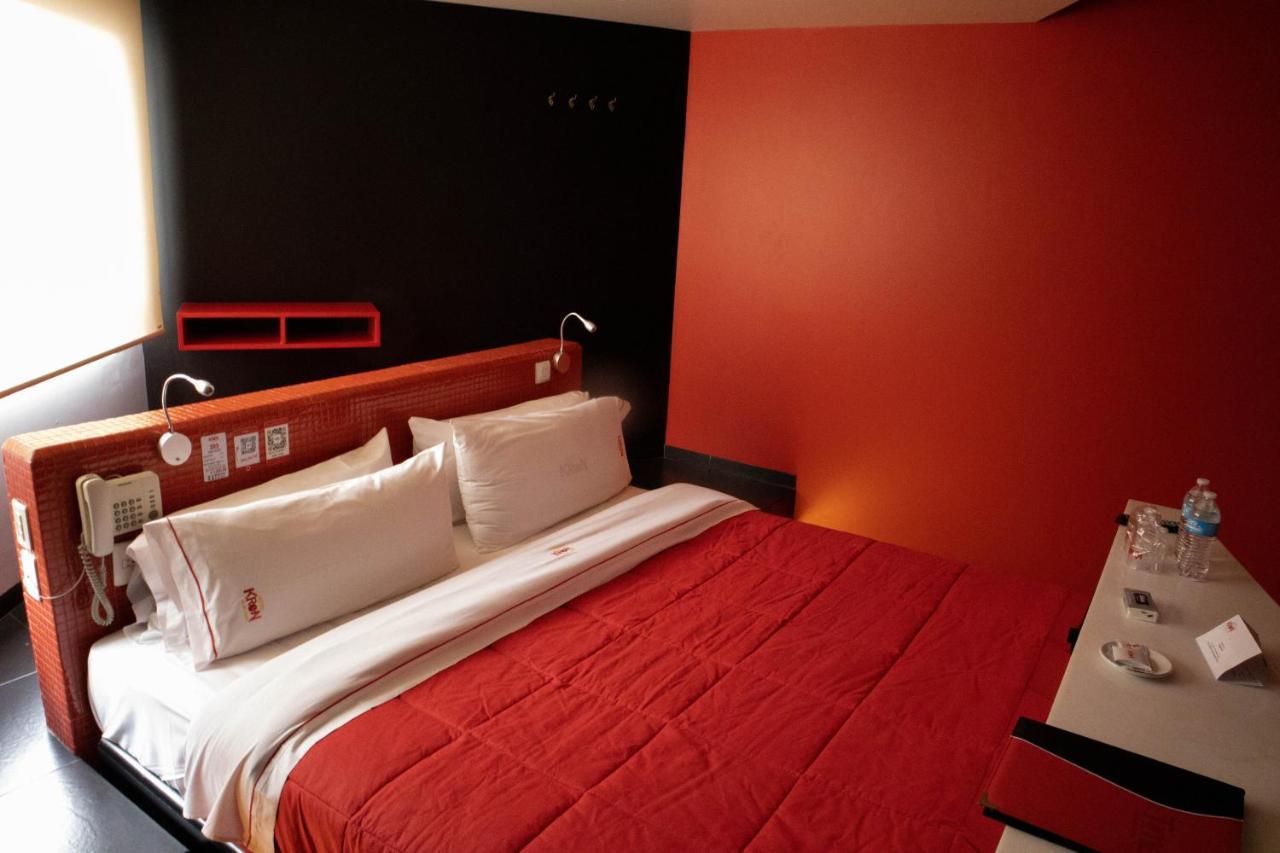 Love Hotel Kron Kota Meksiko Bagian luar foto