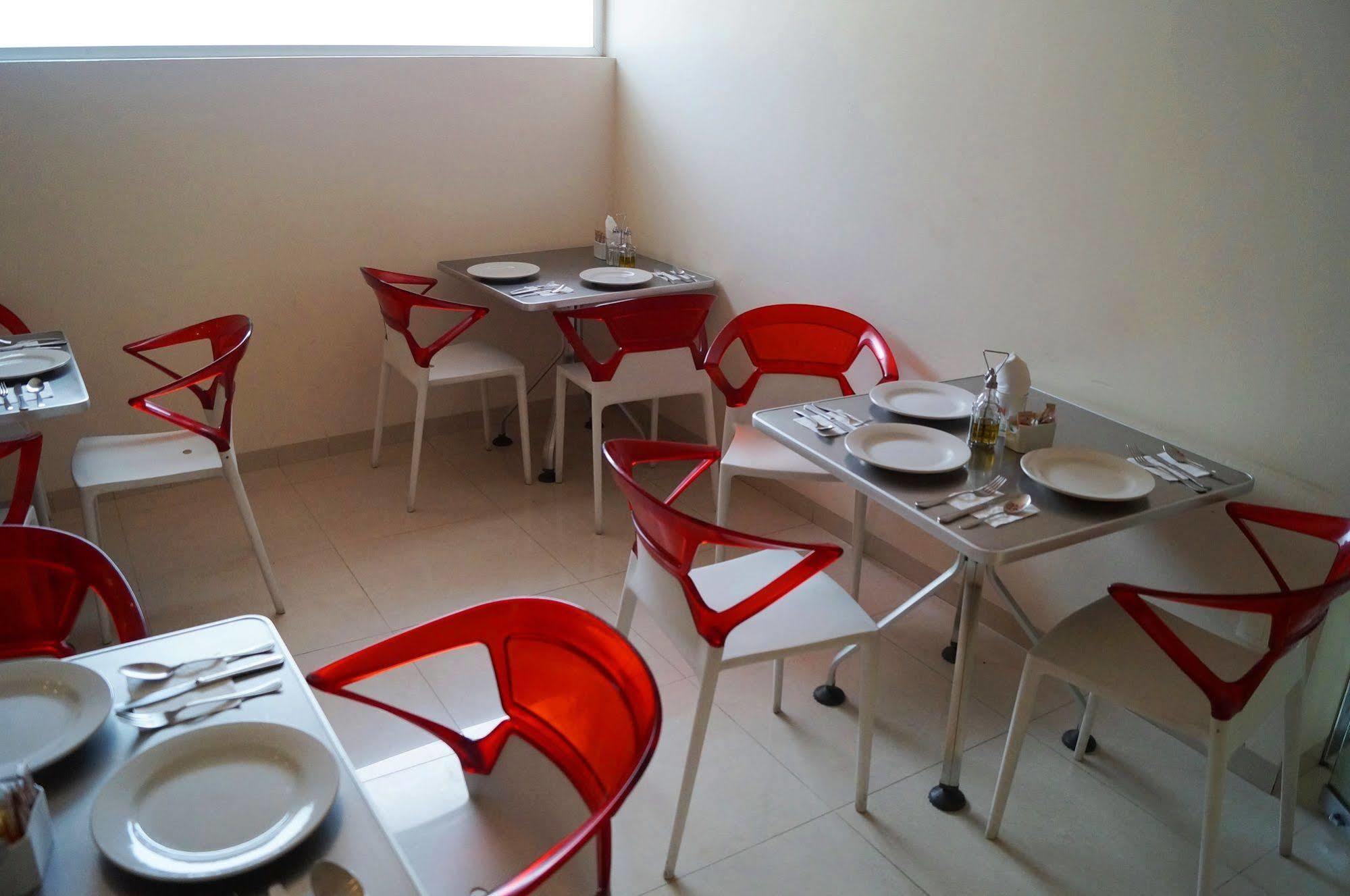 Love Hotel Kron Kota Meksiko Bagian luar foto